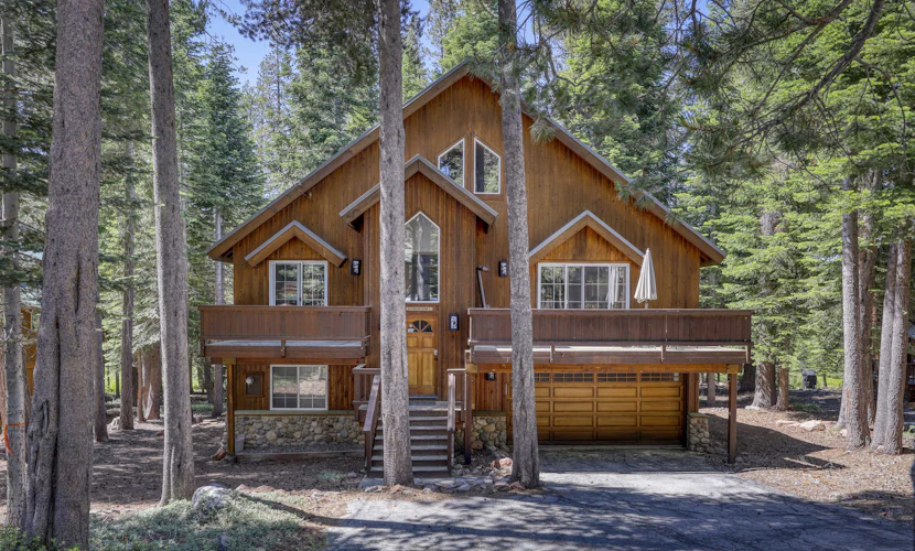 Woodland Truckee Retreat