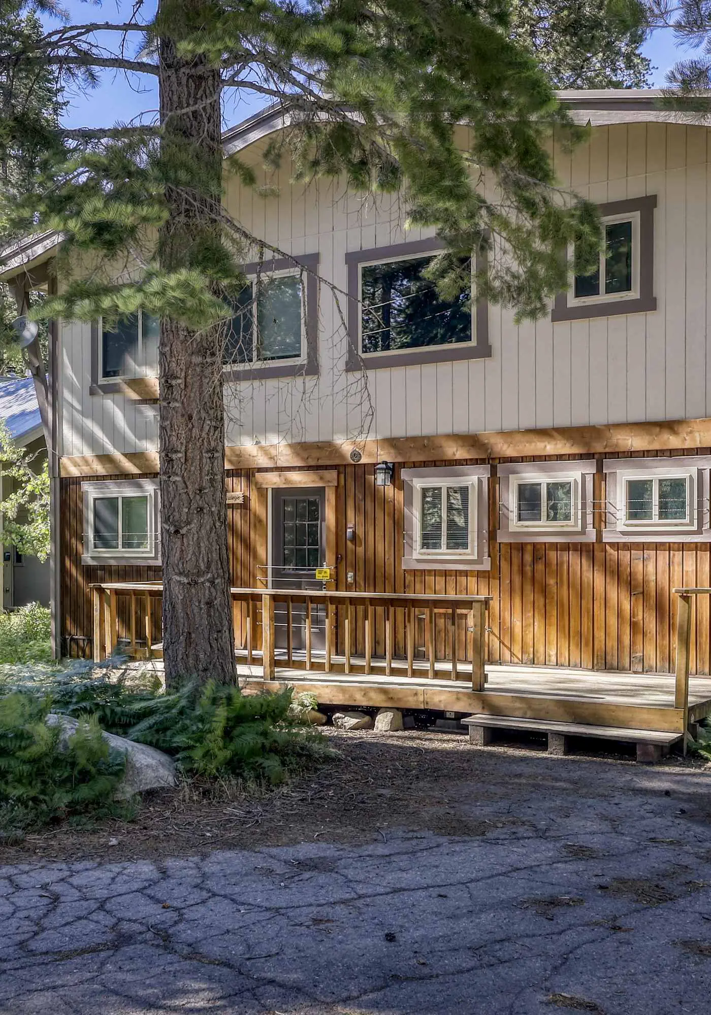 Woodside Retreat 