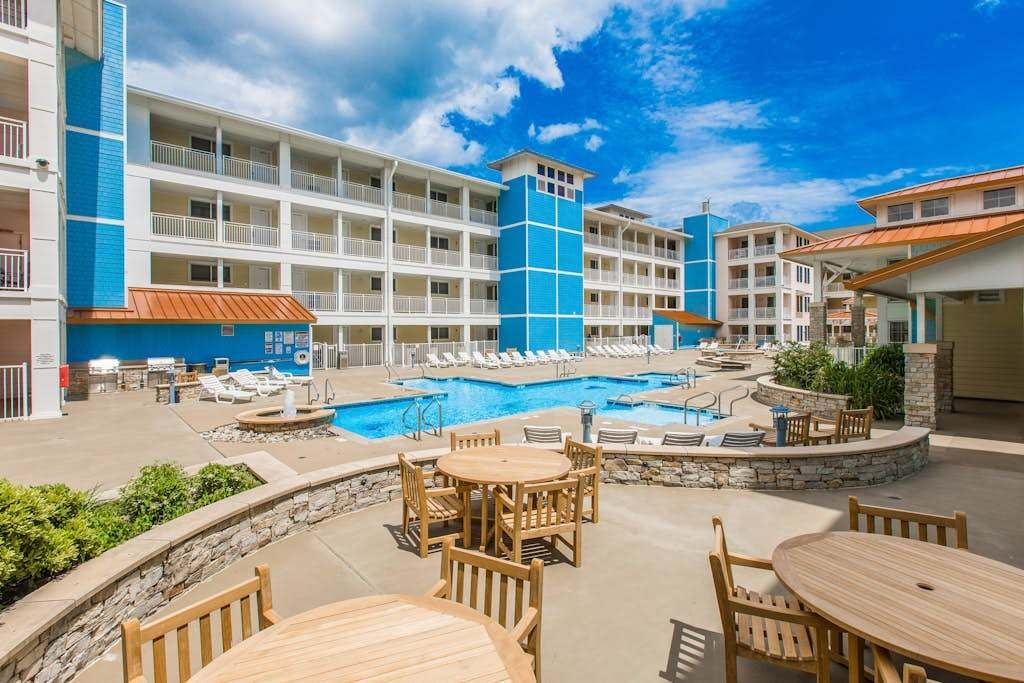 Resort-style amenities!