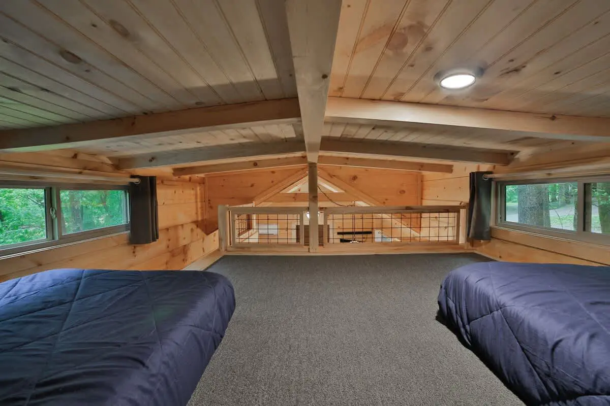 Lena Cabin in Chattanooga' Premier Rustic Resort