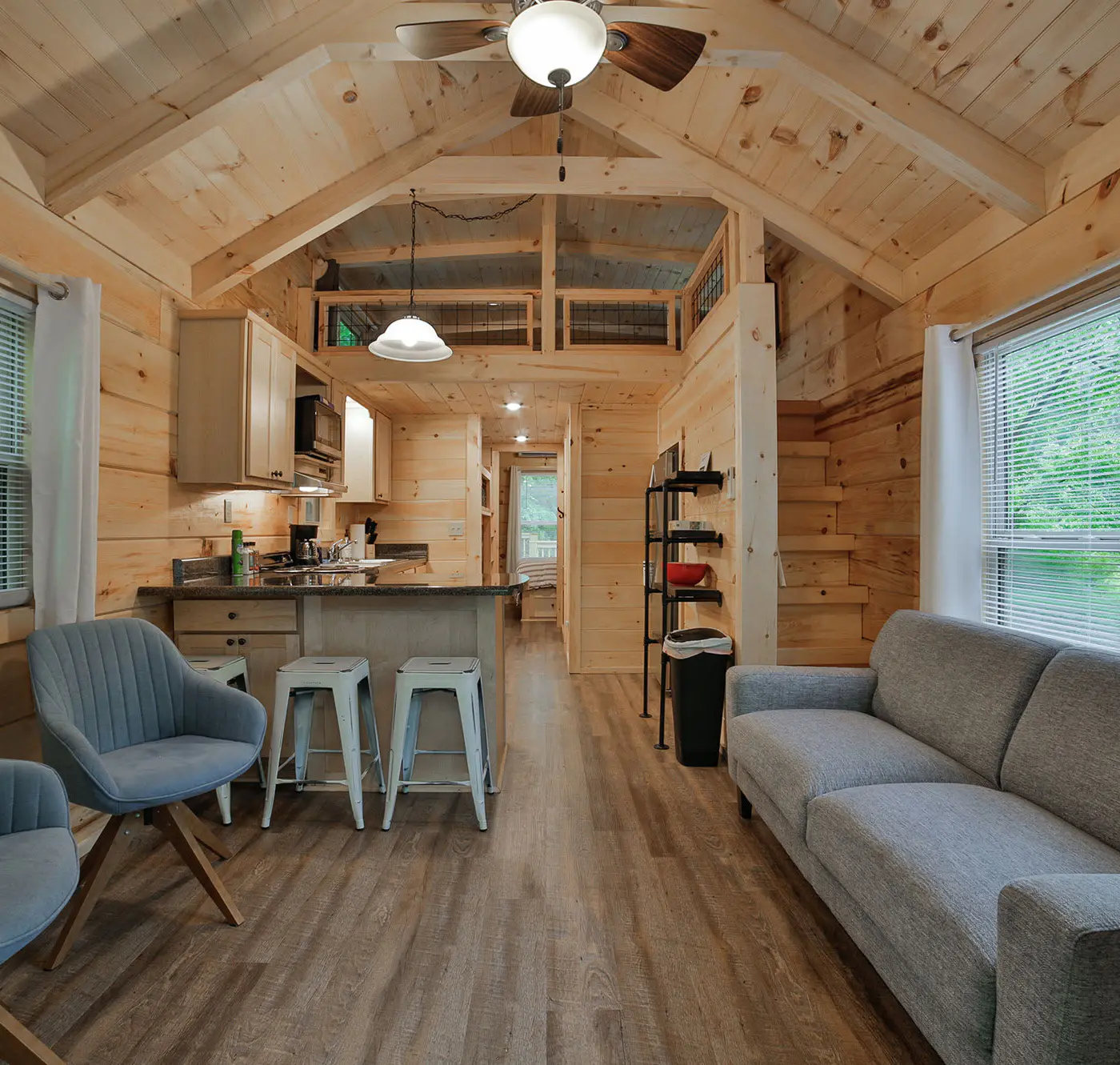 Lena Cabin in Chattanooga' Premier Rustic Resort