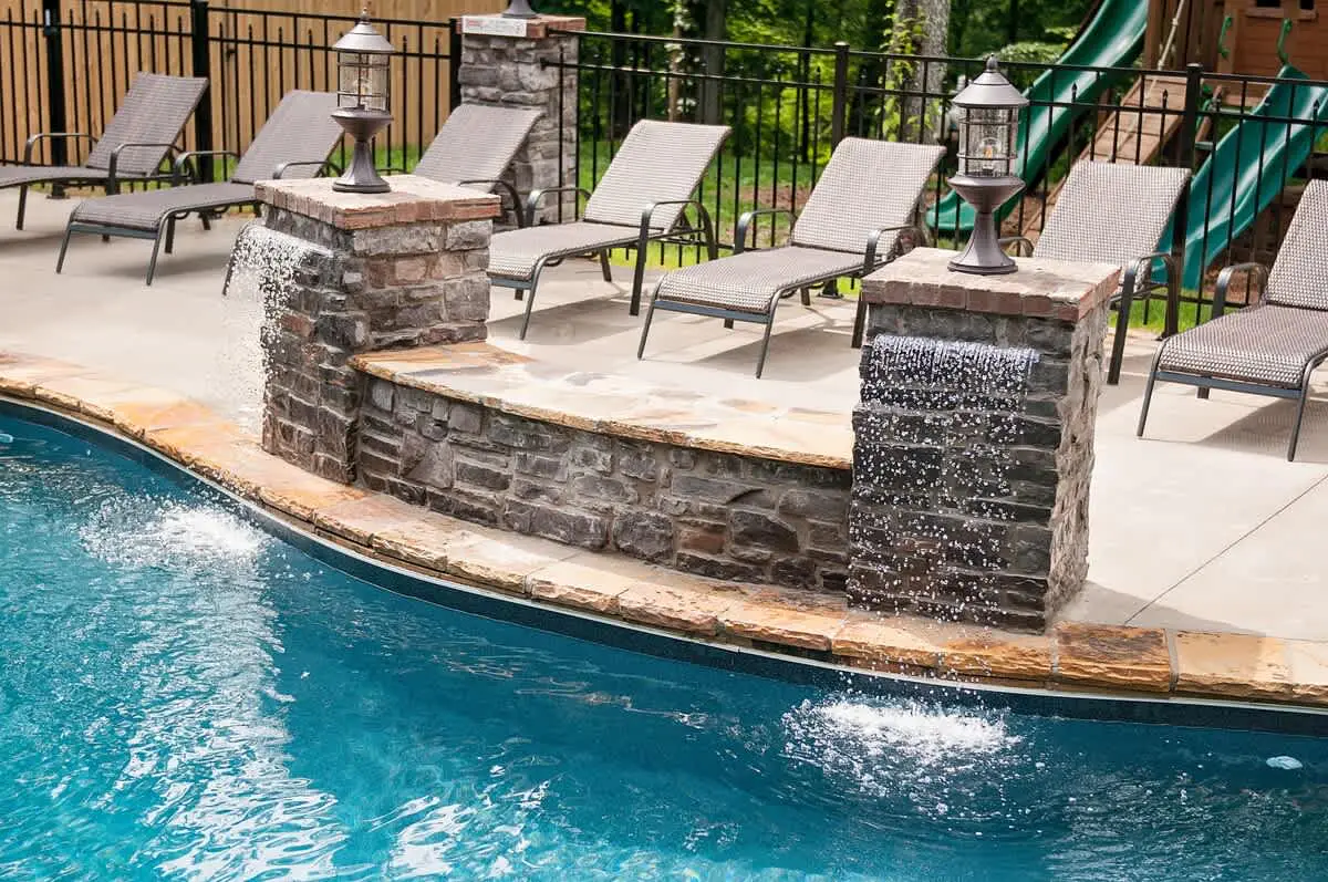 Skyuka Chalet Wooded Retreat | Spa, Pool, Firepit