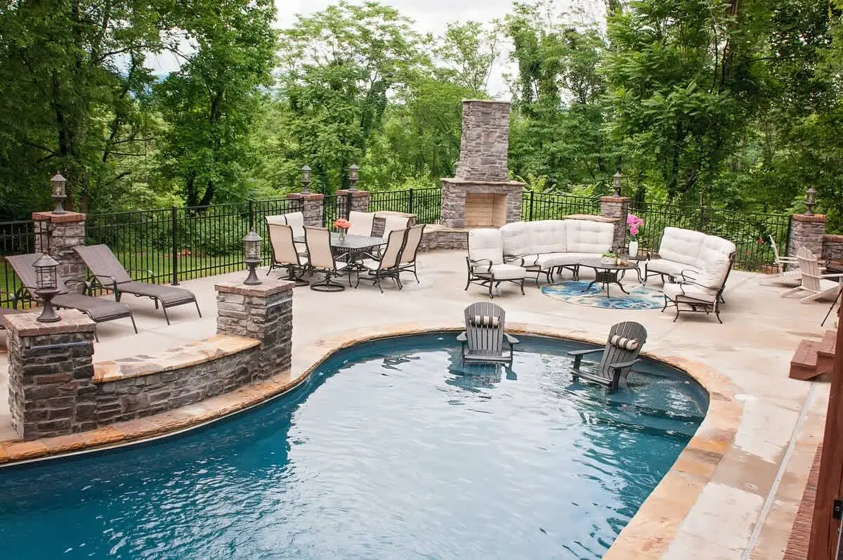 Skyuka Chalet Wooded Retreat | Spa, Pool, Firepit