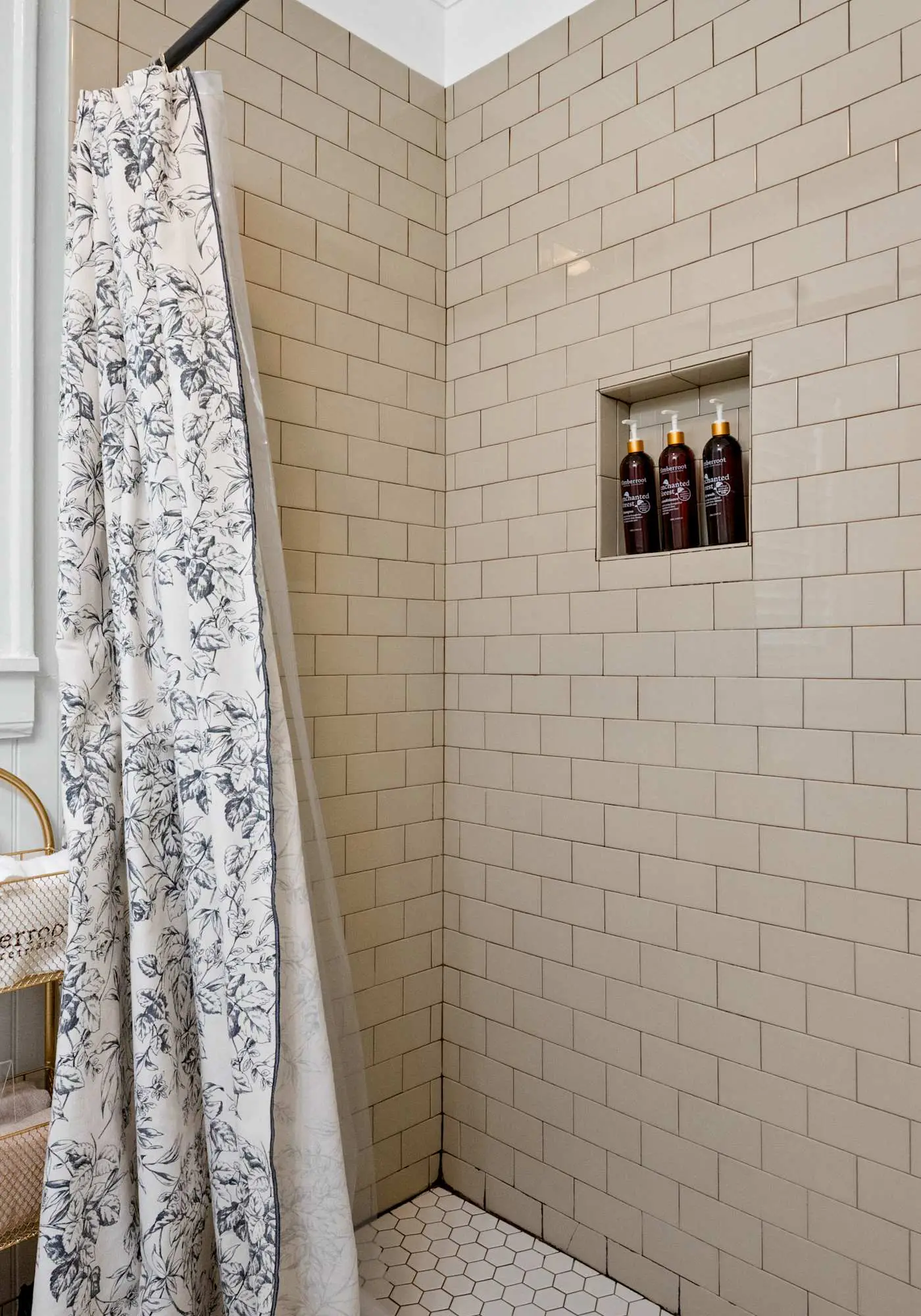 Historic Riverview Inn - King Room Three