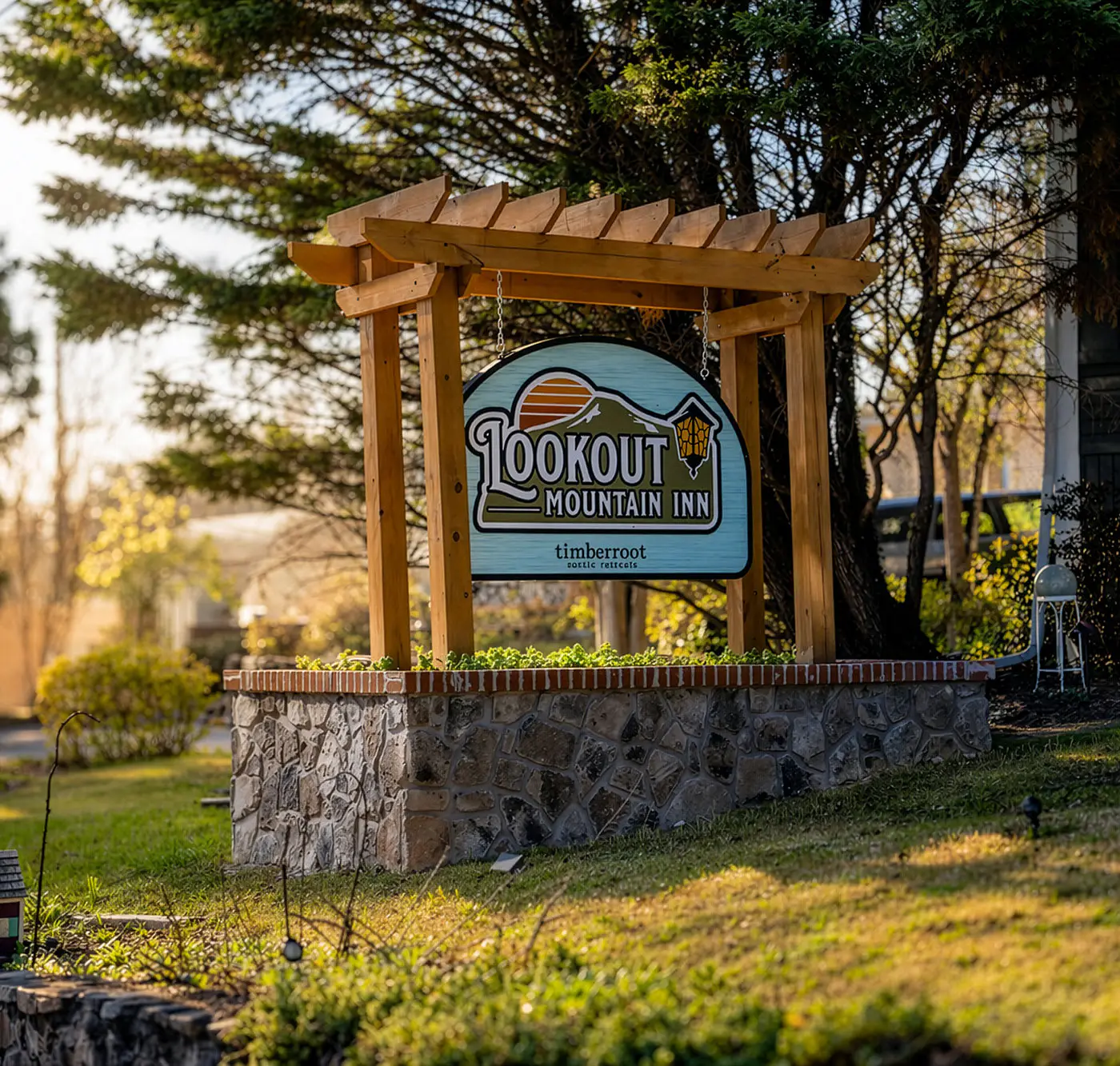 Etowah Suite w Hot Tub, Family Stay Near Rock City