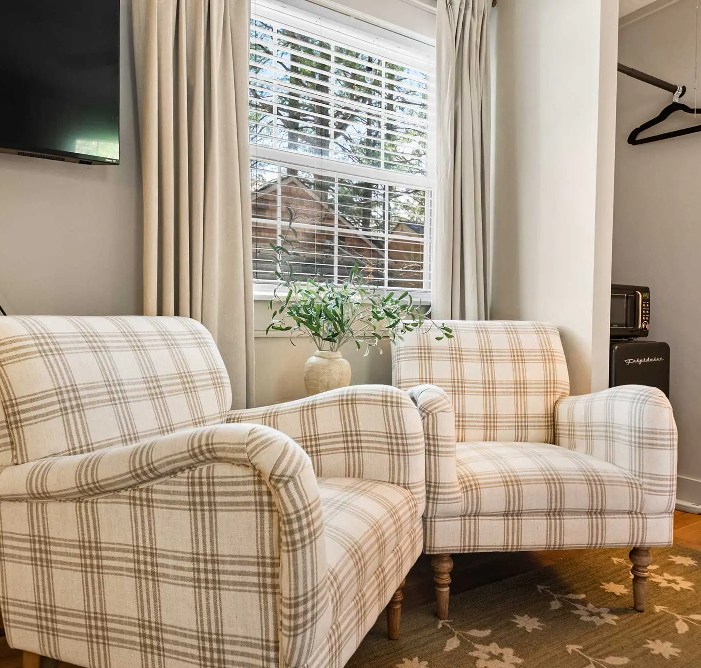 Glenn Falls Suite on Lookout Mountain