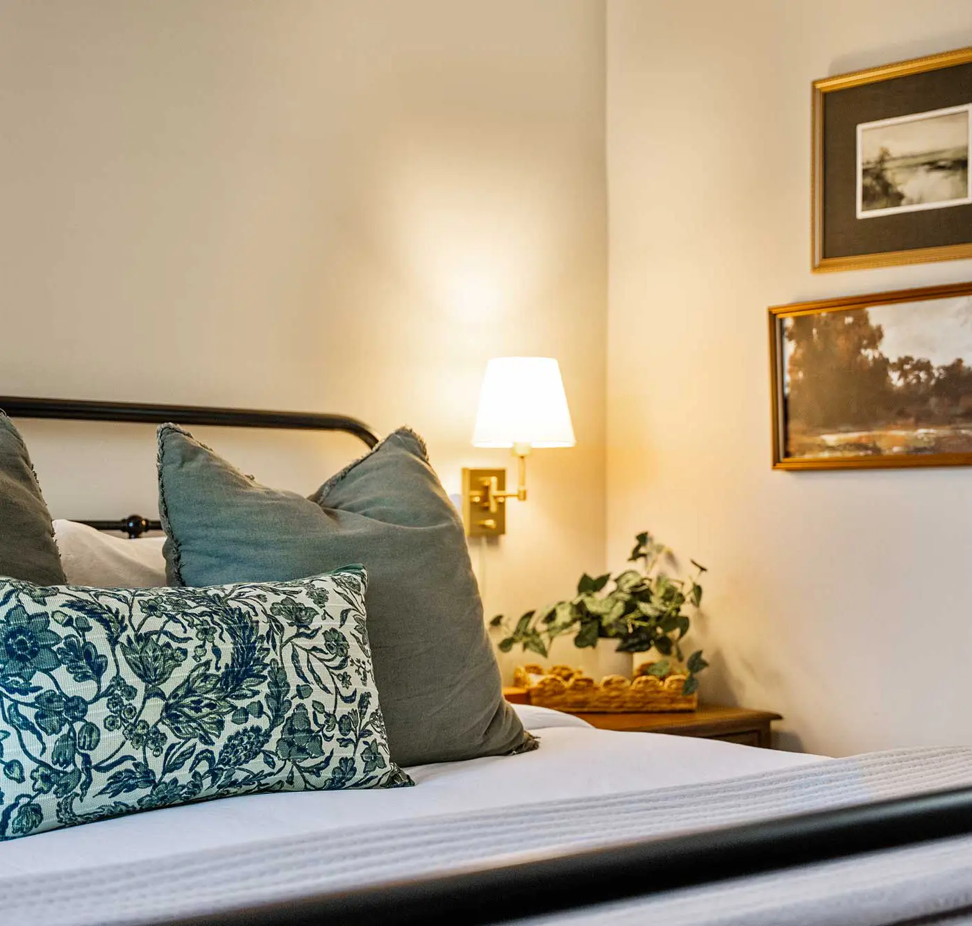 Glenn Falls Suite on Lookout Mountain