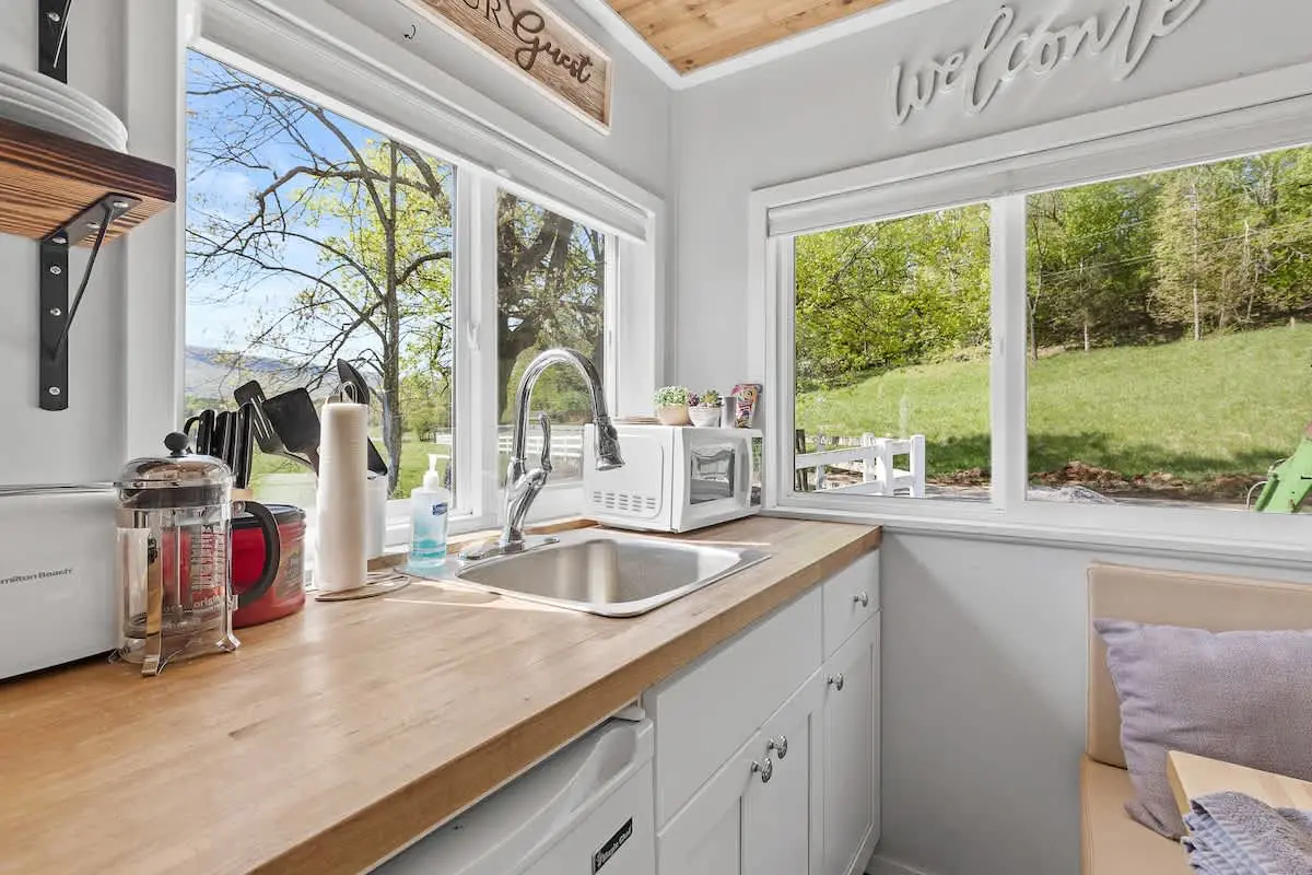 Quail Run Farm- Rustic Tiny Home 1