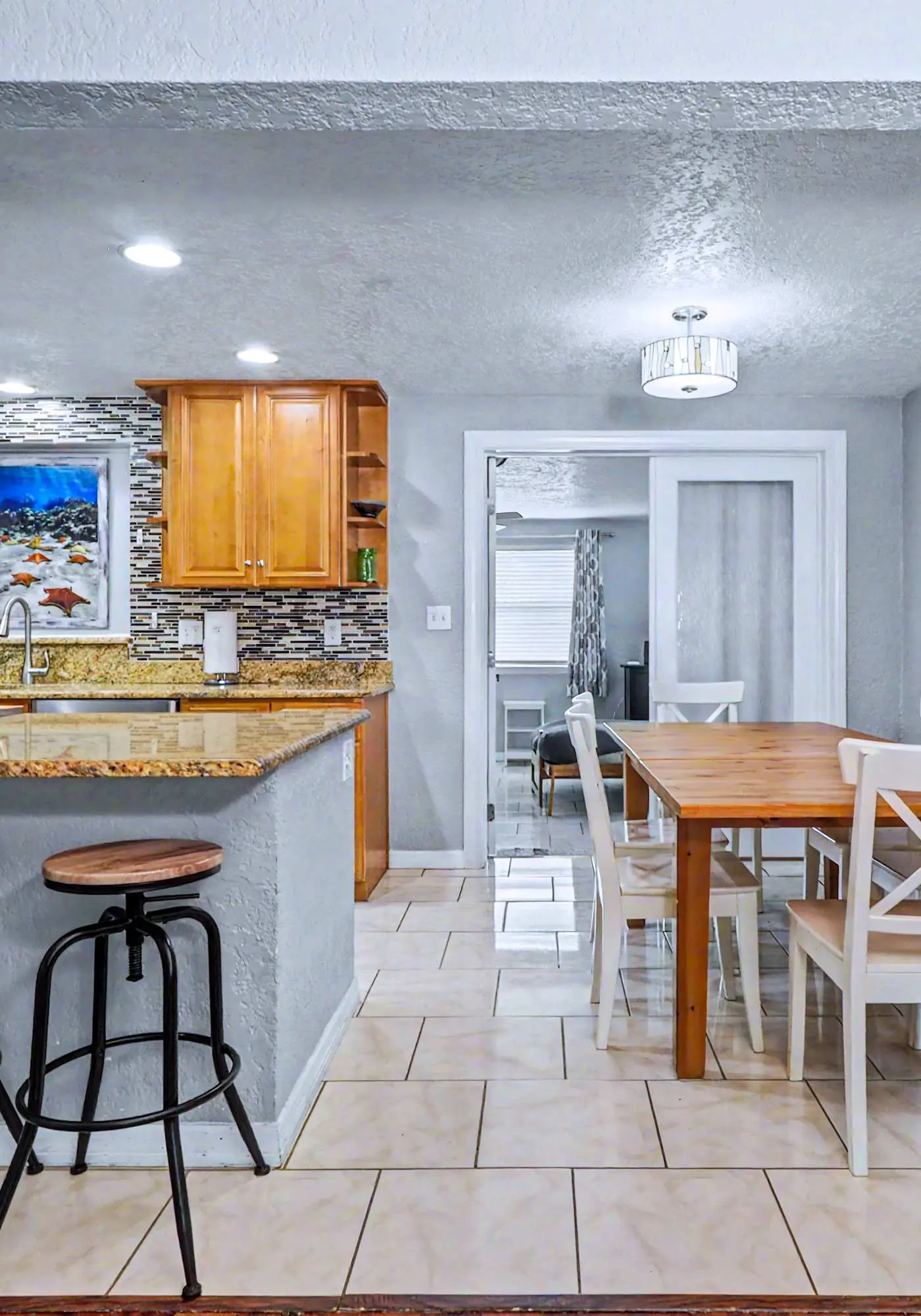 Family and dog friendly home with private pool
