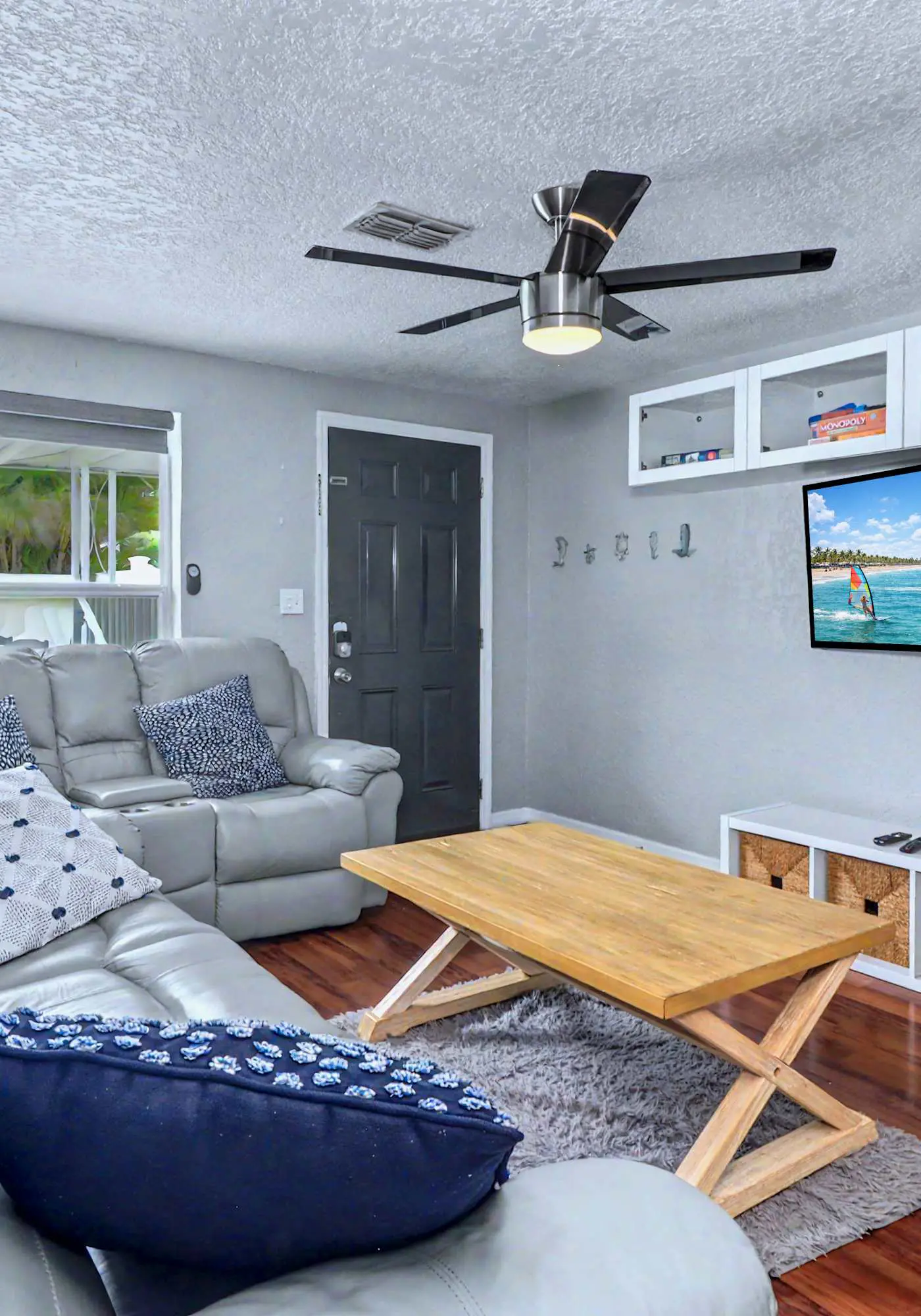 Family and dog friendly home with private pool