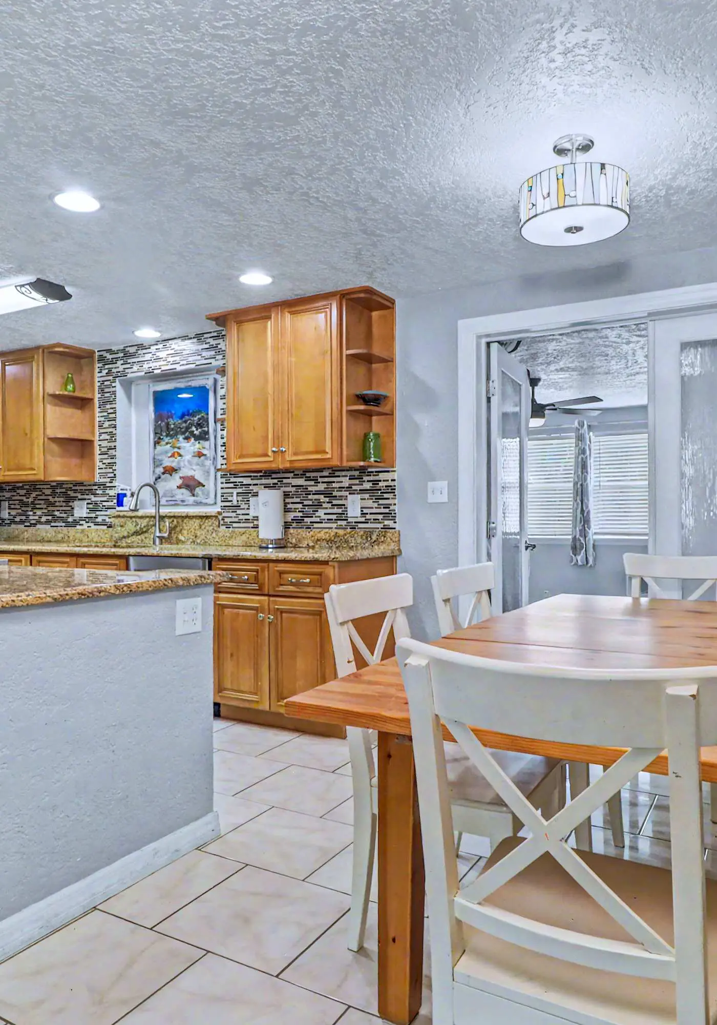 Family and dog friendly home with private pool