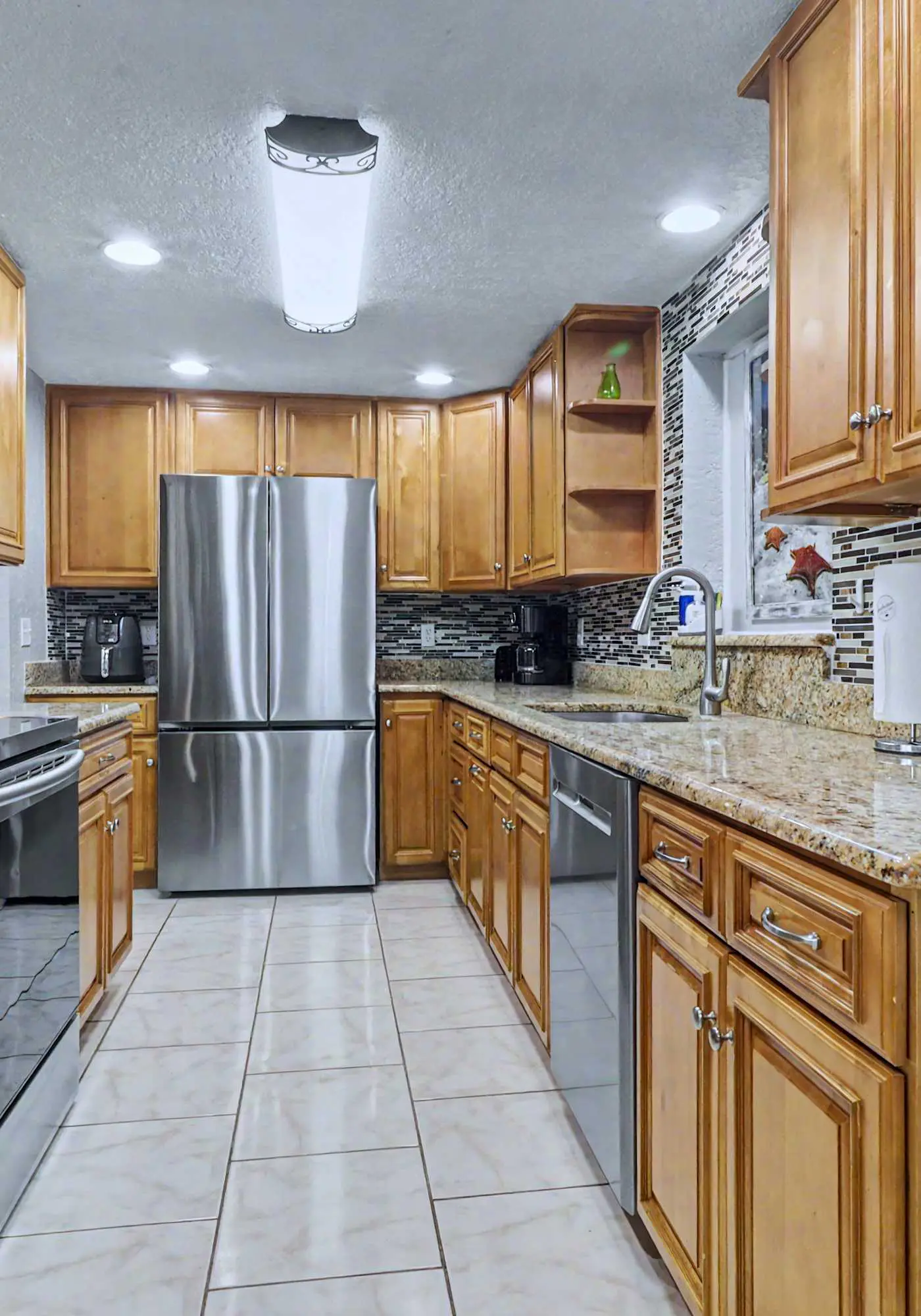 Family and dog friendly home with private pool