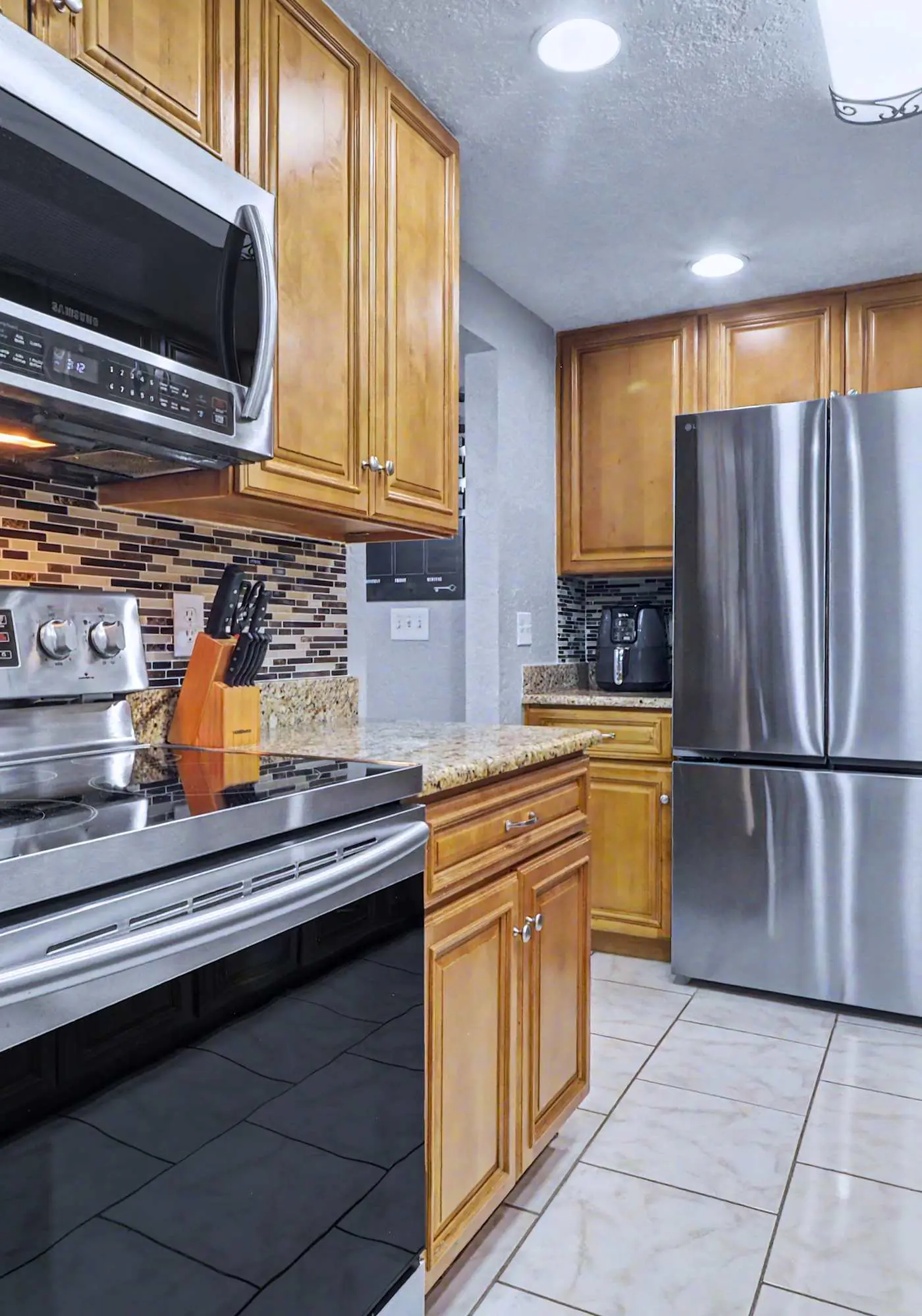 Family and dog friendly home with private pool