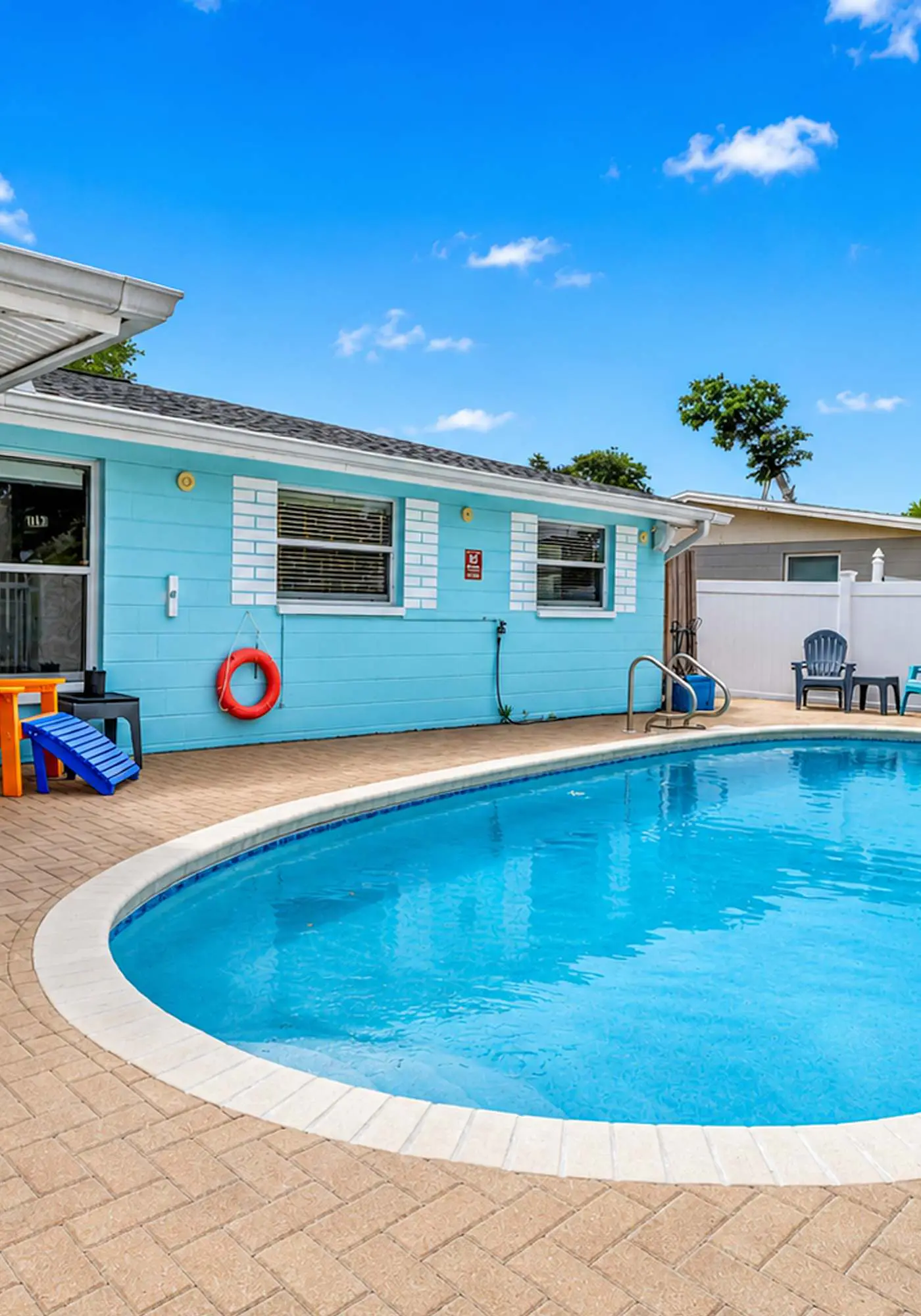 Family and dog friendly home with private pool