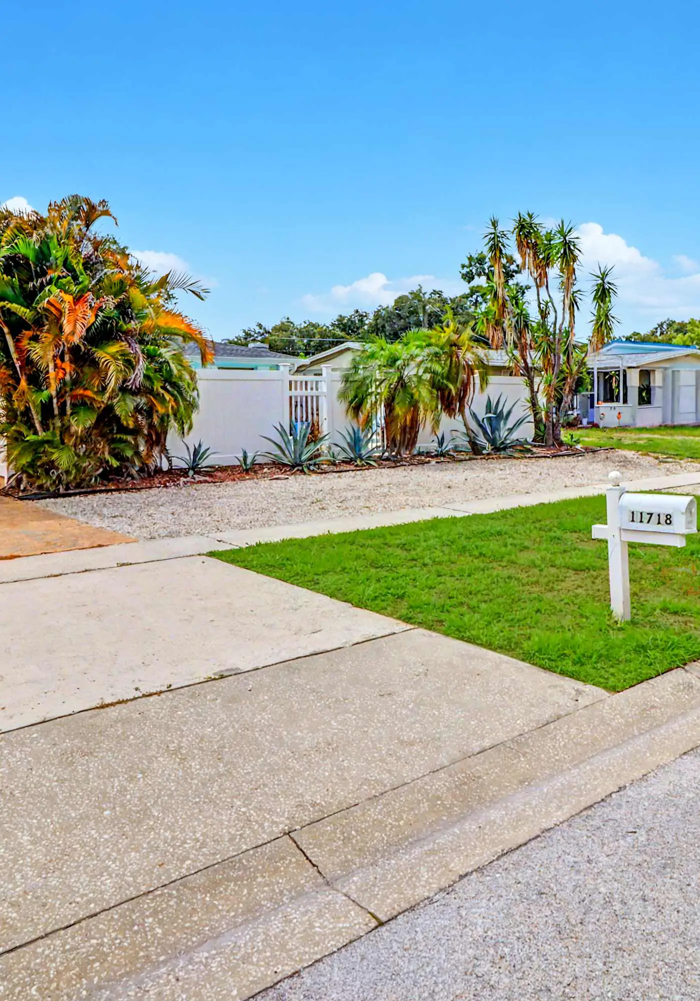 Family and dog friendly home with private pool