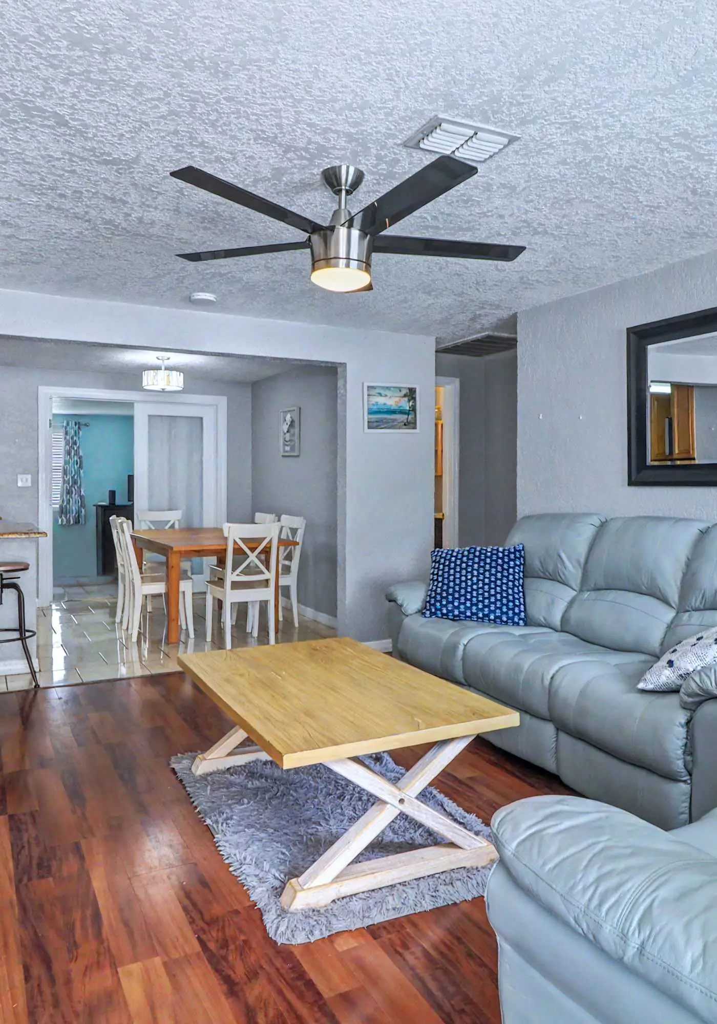 Family and dog friendly home with private pool