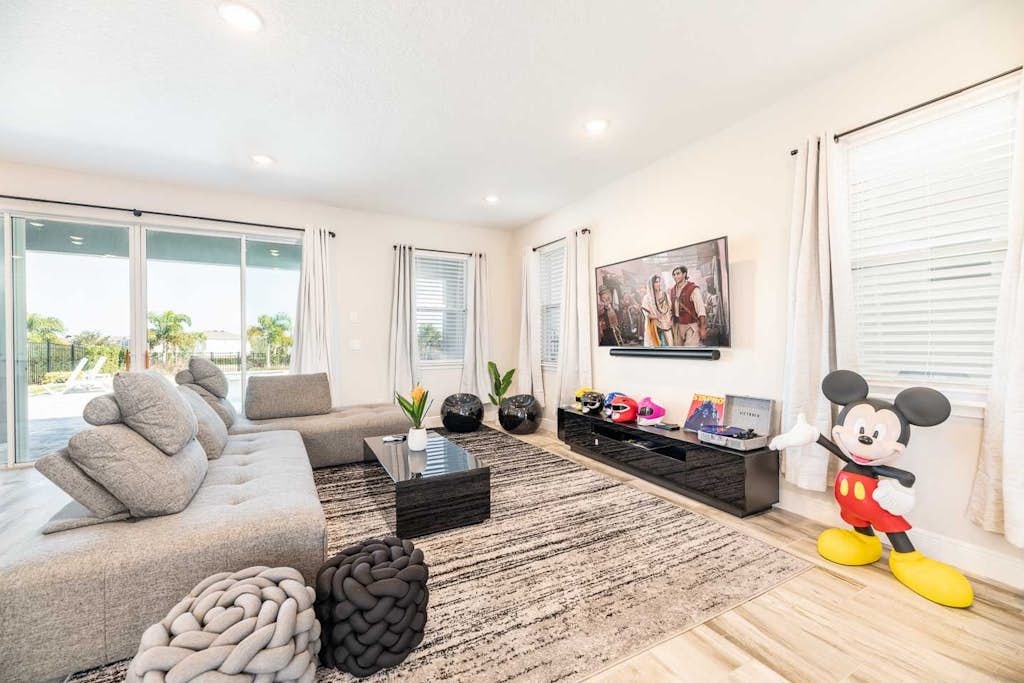 Pop Culture House with Entertainment Loft Area