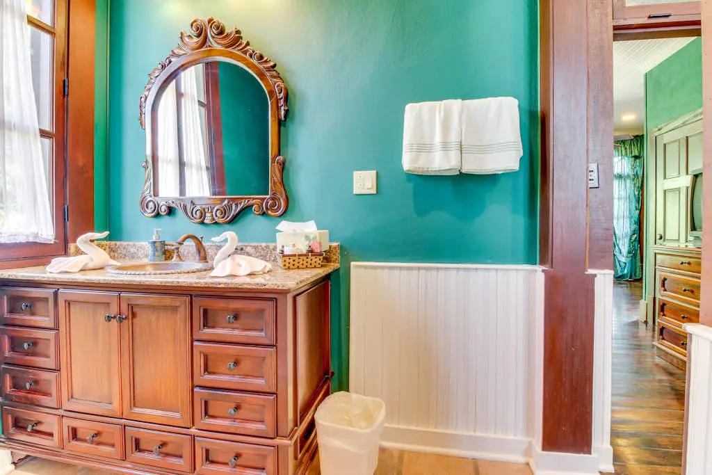 Family Suite at Mahogany Hall -Gold Standard Certified