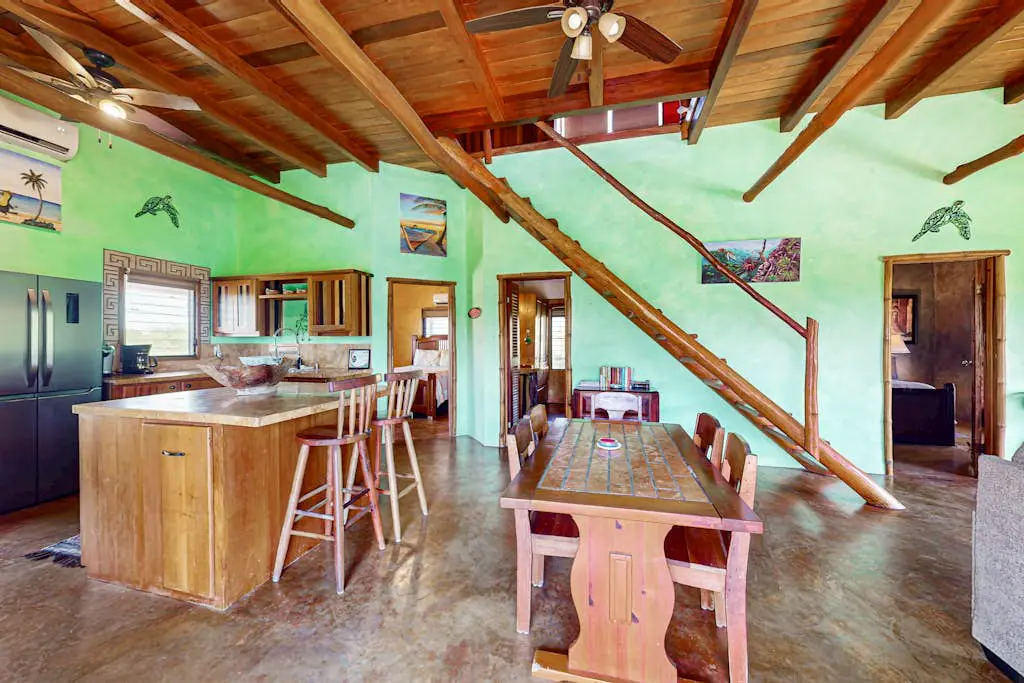 La Casa Pura Vida -Gold Standard Certified