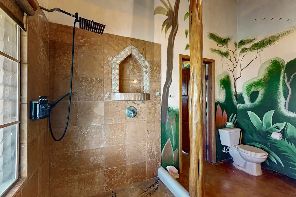 La Casa Pura Vida -Gold Standard Certified