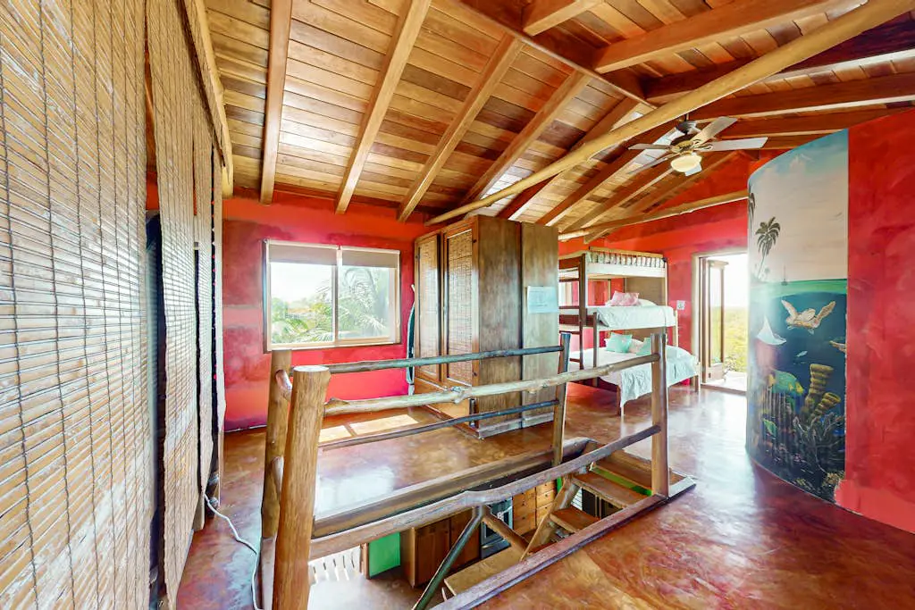 La Casa Pura Vida -Gold Standard Certified