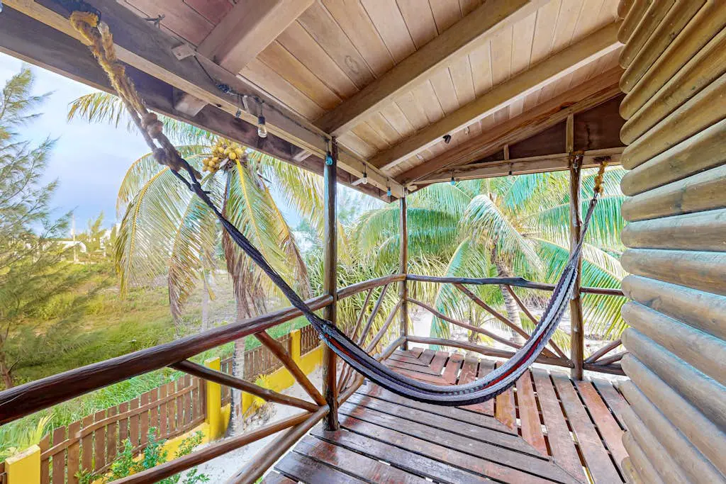 La Casa Pura Vida -Gold Standard Certified