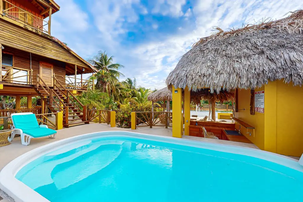 La Casa Pura Vida -Gold Standard Certified