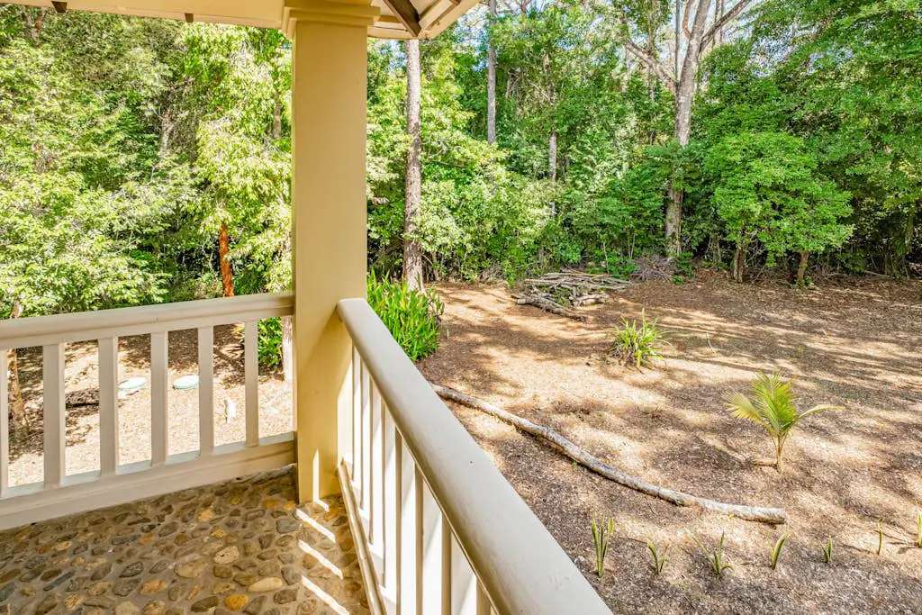 Treehouse at Sanctuary Belize