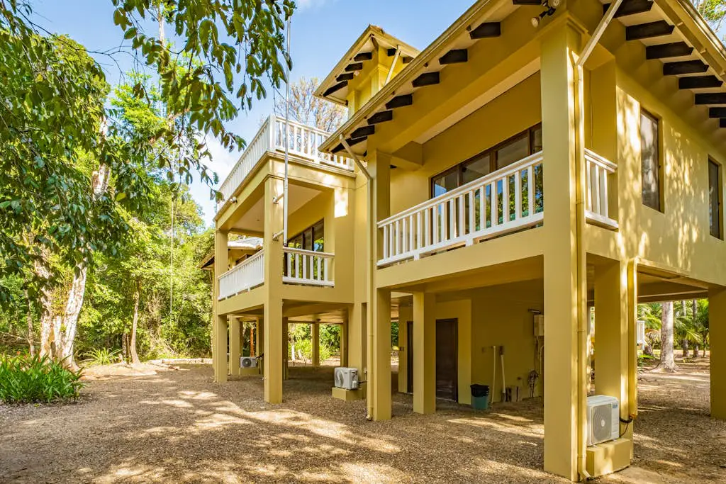Treehouse at Sanctuary Belize