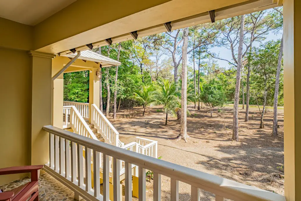 Treehouse at Sanctuary Belize