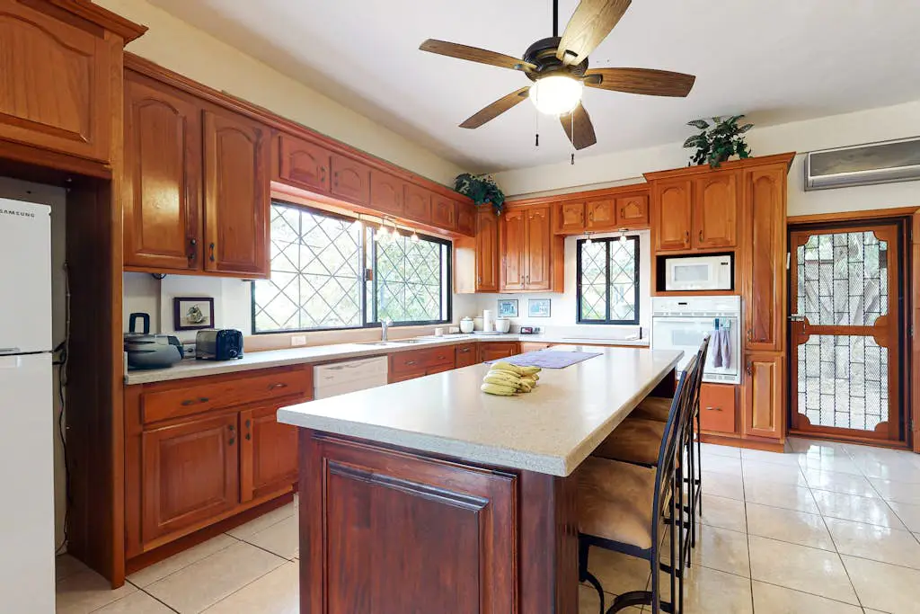 D Borland View Gold Standard Certified