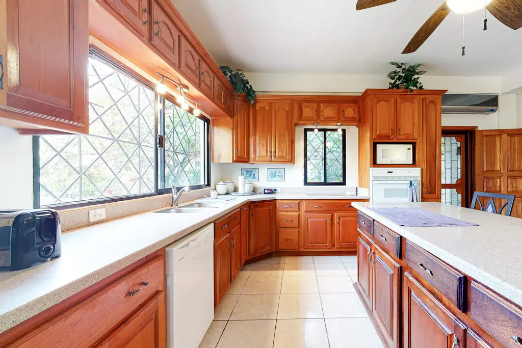 D Borland View Gold Standard Certified
