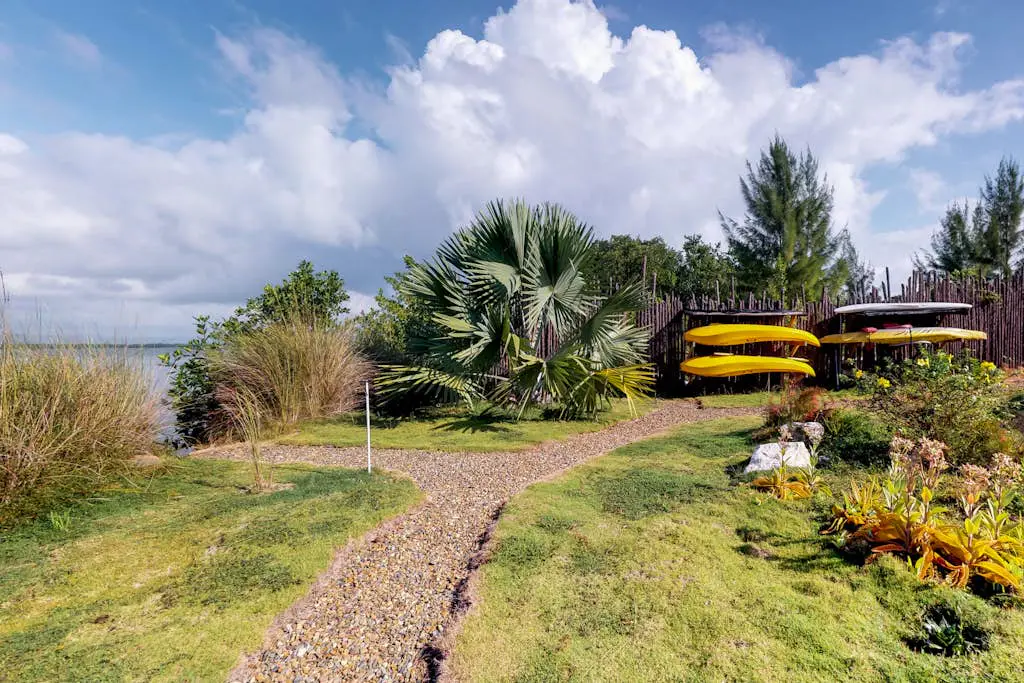 Shark Studio Retreat at Swan Villas - Gold Standard Certified