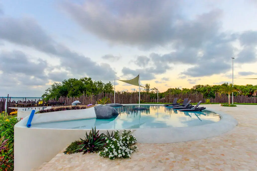 Shark Studio Retreat at Swan Villas - Gold Standard Certified
