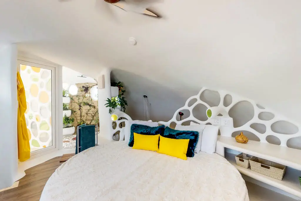 Seahorse at Swan Villas -Gold Standard Certified