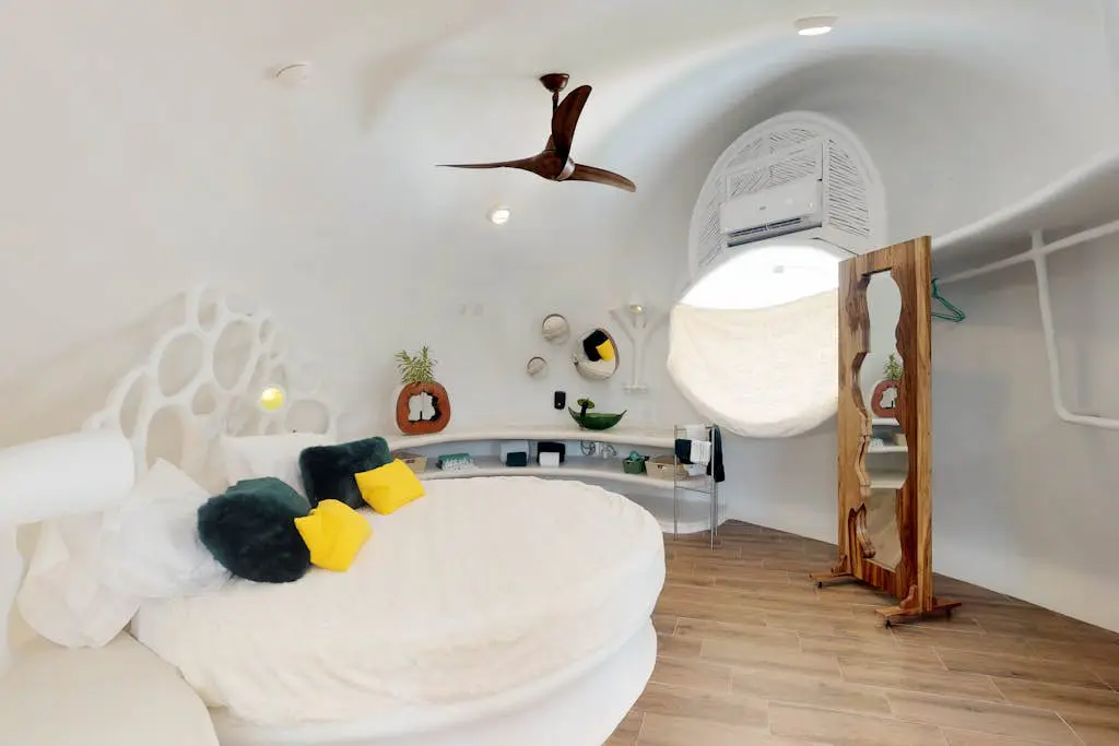 Dolphin at Swan Villas -Gold Standard Certified