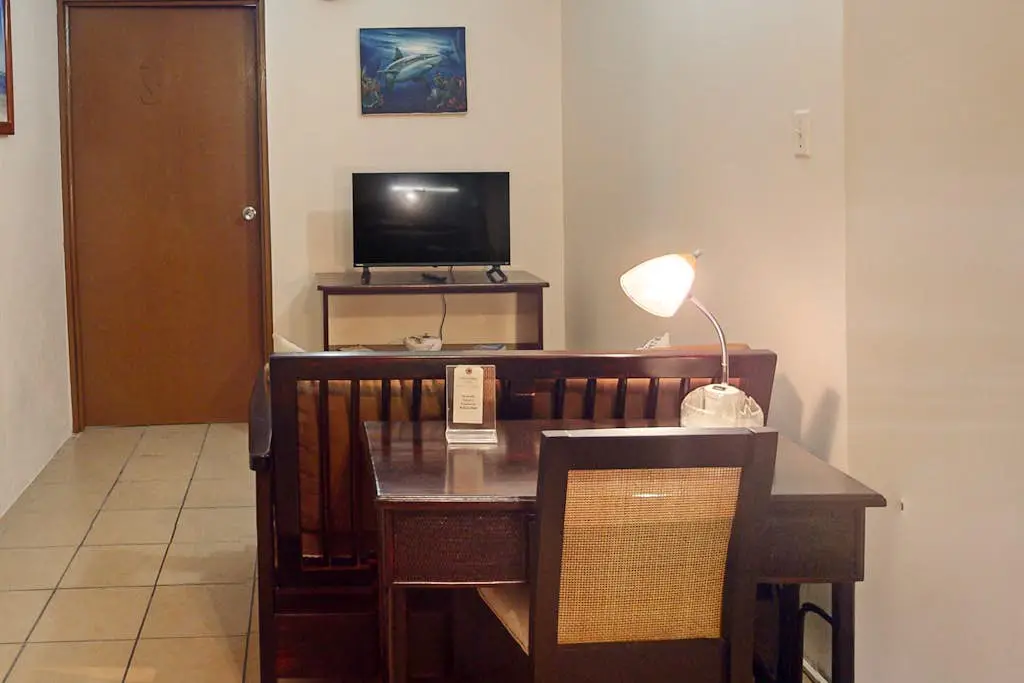 Sunrise King 2A Suite at Hummingbird Home Suites  Gold Standard Certified