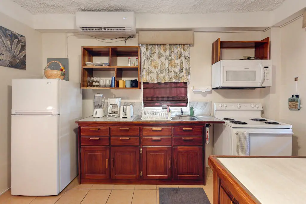 Sunrise King 2A Suite at Hummingbird Home Suites  Gold Standard Certified