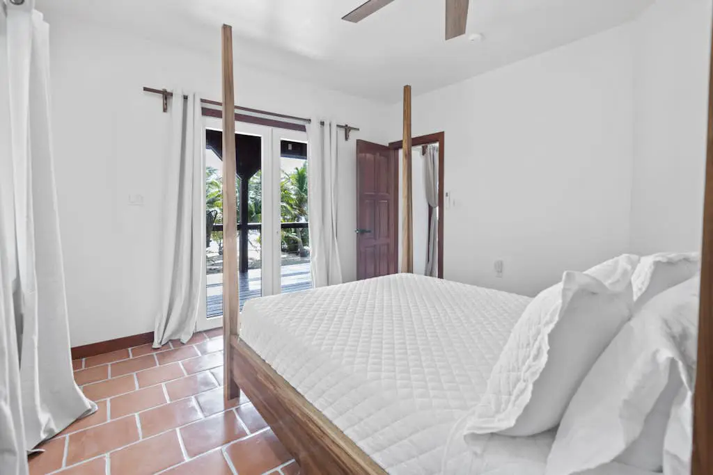 Casa Edie at Edie Beach -Gold Standard Certified
