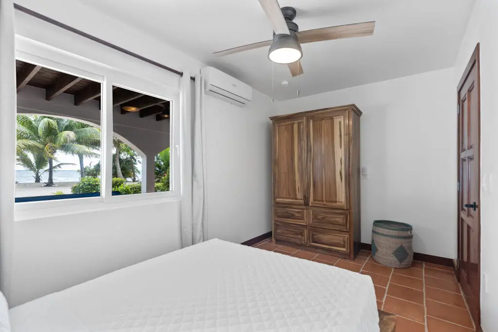 Casa Edie at Edie Beach -Gold Standard Certified