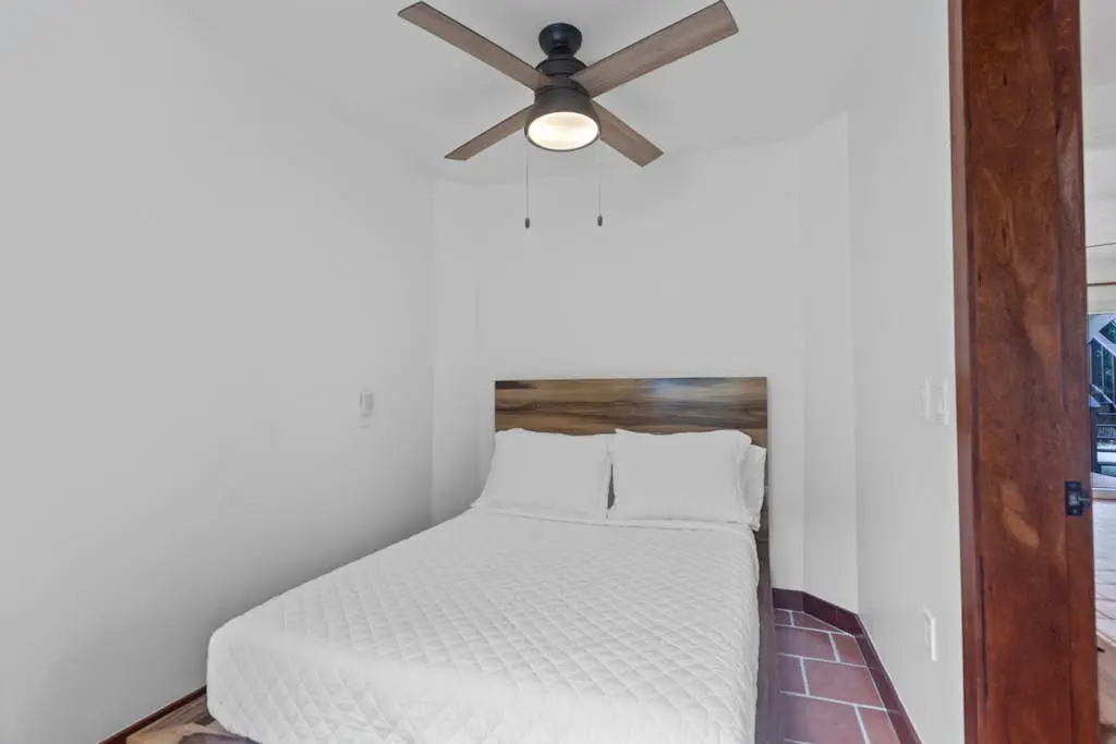 Casa Edie at Edie Beach -Gold Standard Certified