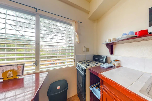 Hotel-style studio with kitchen, picnic area, free bikes, WiFi & partial AC