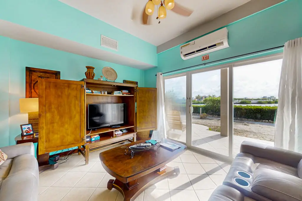 Suite B101 - Mara Laguna - Gold Standard Certified