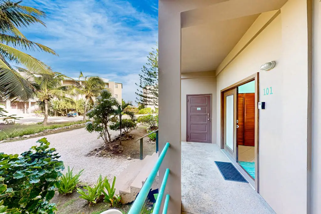 Suite B101 - Mara Laguna - Gold Standard Certified