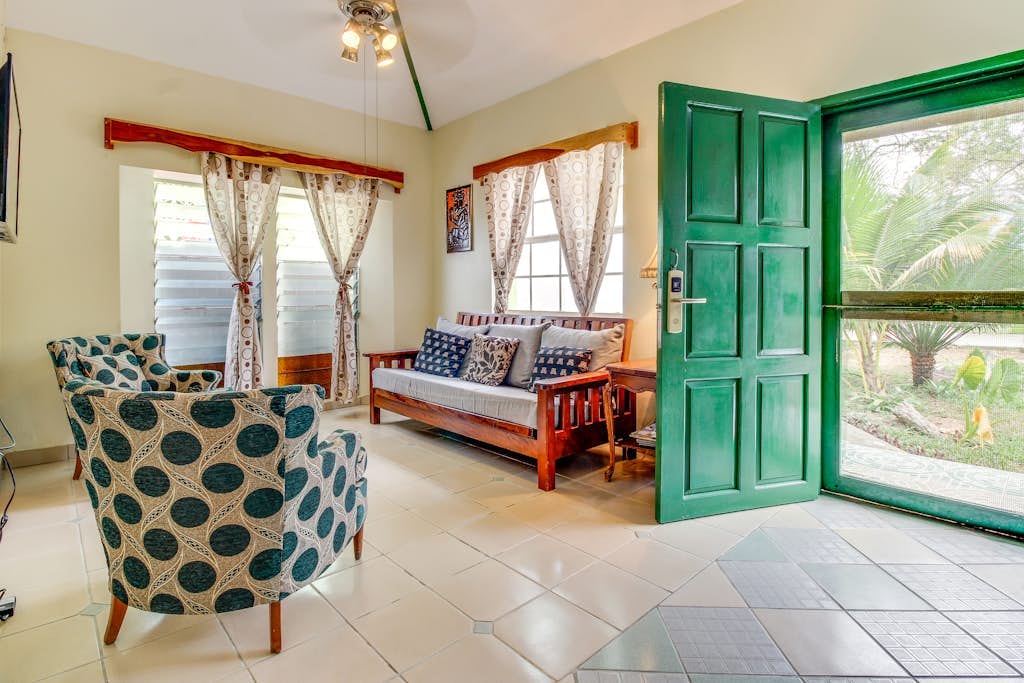 Charming Home w/ Central AC, Shared Pool, & Garden - Day Trip Opportunities