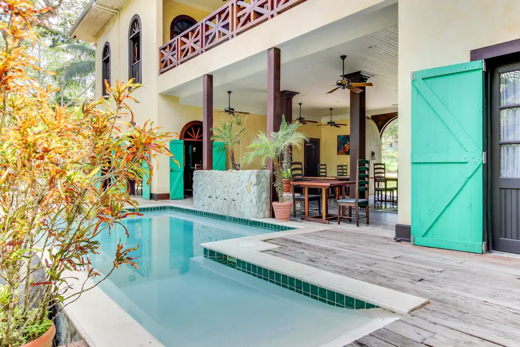 Monkey Suite at Mahogany Hall -Gold Standard Certified
