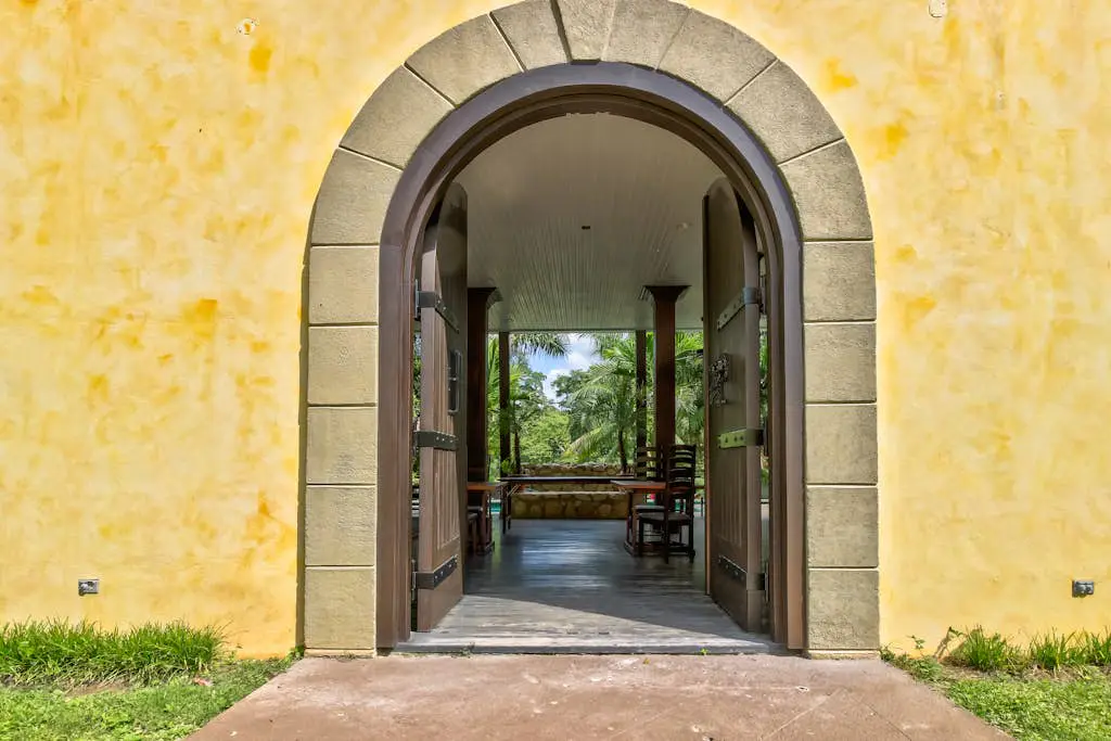 Toucan Suite at Mahogany Hall -Gold Standard Certified