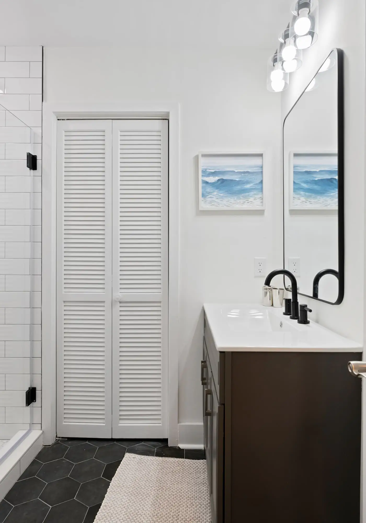 Spacious Townhouse Near Beach, Golf, Tennis