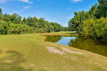 Spacious Townhouse Near Beach, Golf, Tennis