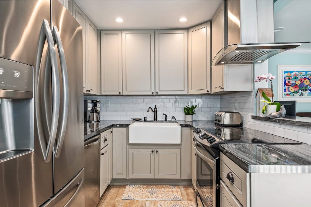 Beachfront Ground Floor Condo | King Bed Ocean Views  Private Patio